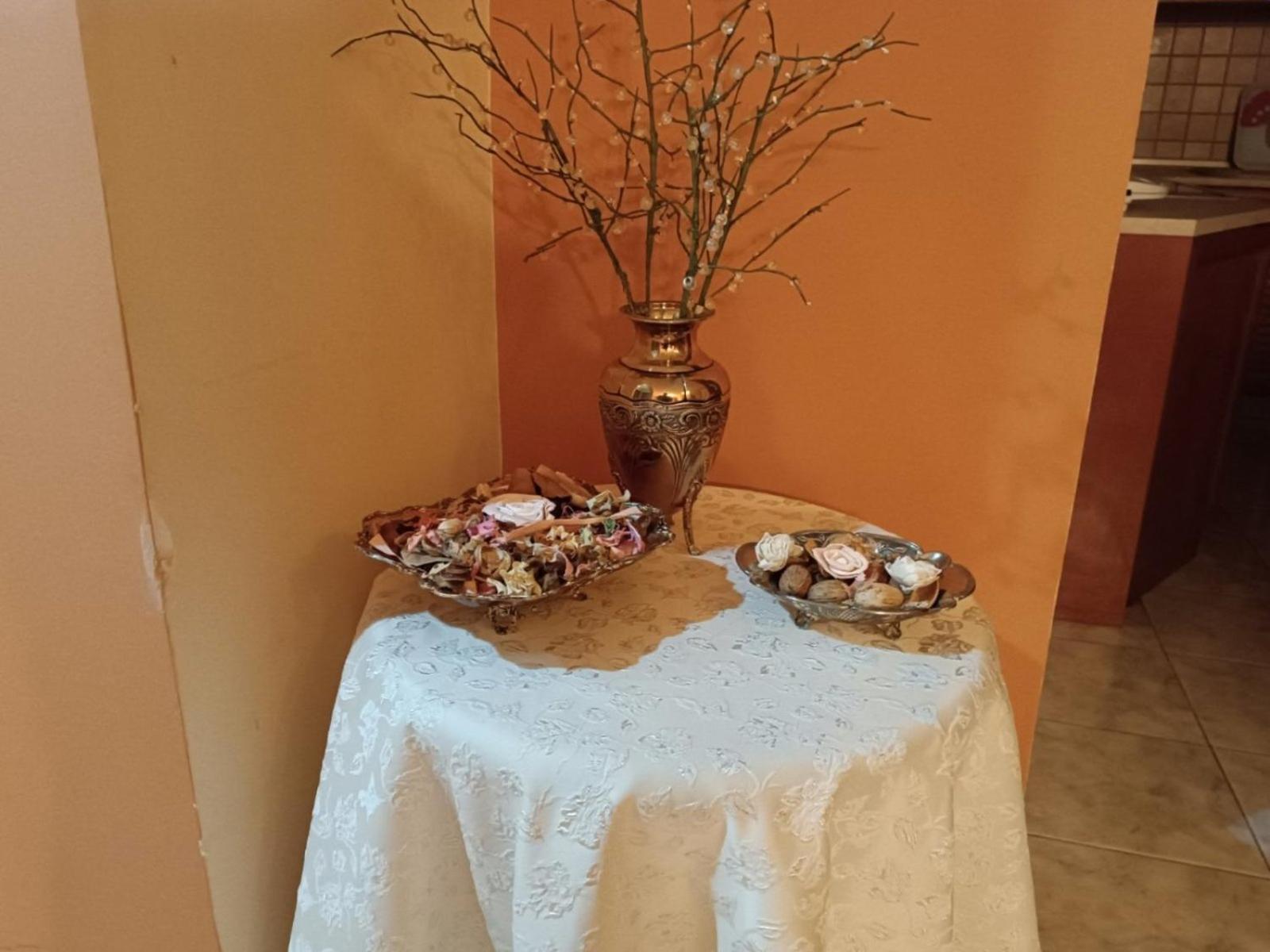 J&B Home أليكسانثيربوليس المظهر الخارجي الصورة